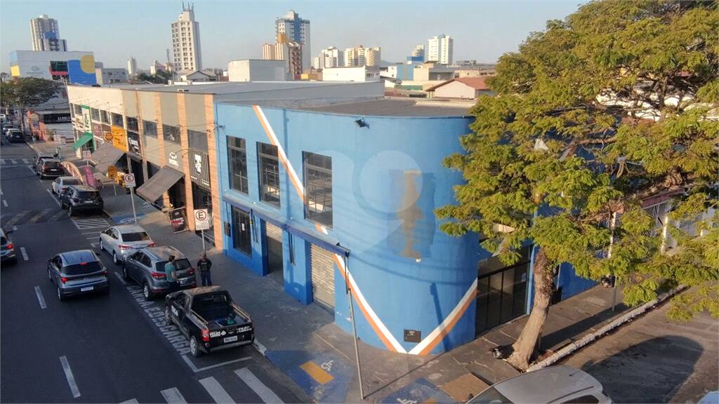 Salão comercial para alugar em Jardim Santa Helena, Suzano - SP