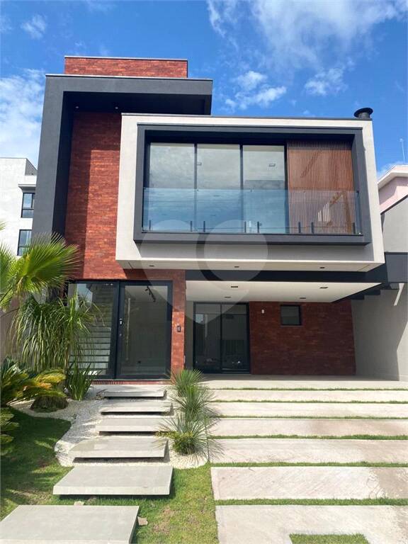Casa à venda com 4 quartos, sendo 4 suítes, no condomínio Bella Città, Mogi Das Cruzes - SP