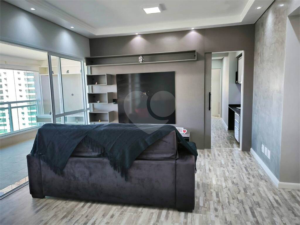 Apartamento à venda com 3 quartos, sendo 1 suíte, no condomínio Helbor Life Club Patteo, Mogi Das Cruzes - SP