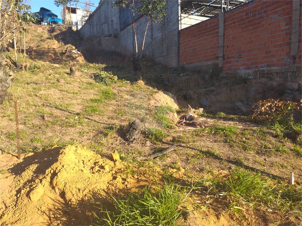 Terreno comercial à venda em Parque Astúrias, Suzano - SP