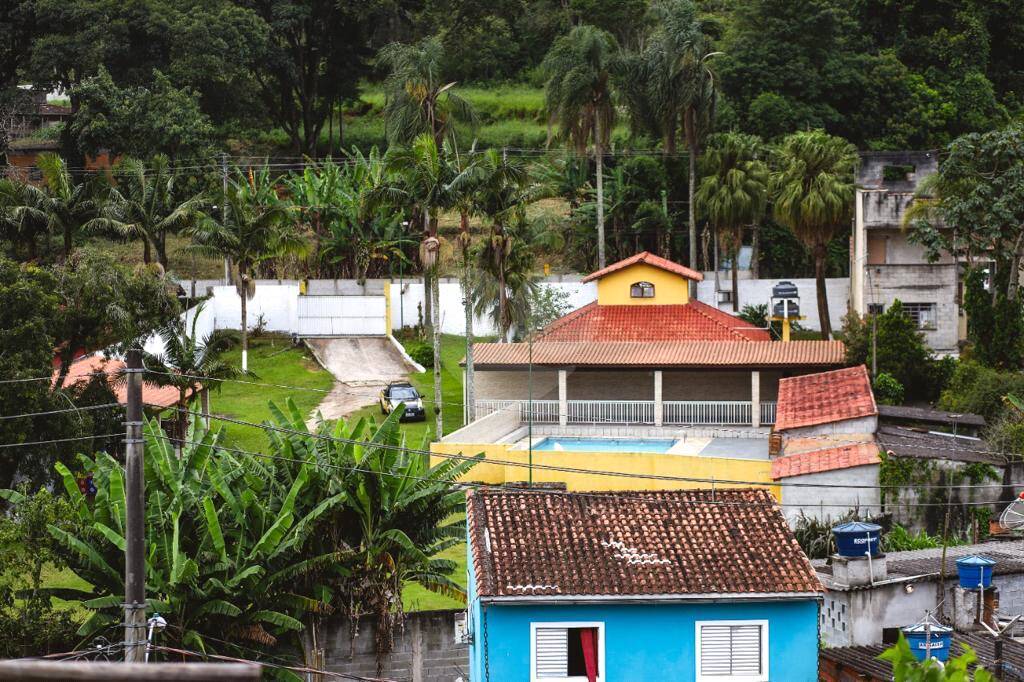 Chácara à venda com 3 quartos, sendo 1 suíte, em Vila São Pedro, Suzano - SP