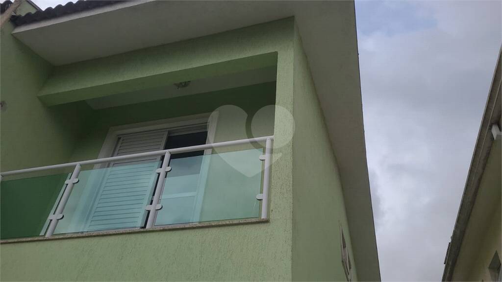 Casa à venda com 2 suítes, em Cidade Nova Arujá, Arujá - SP