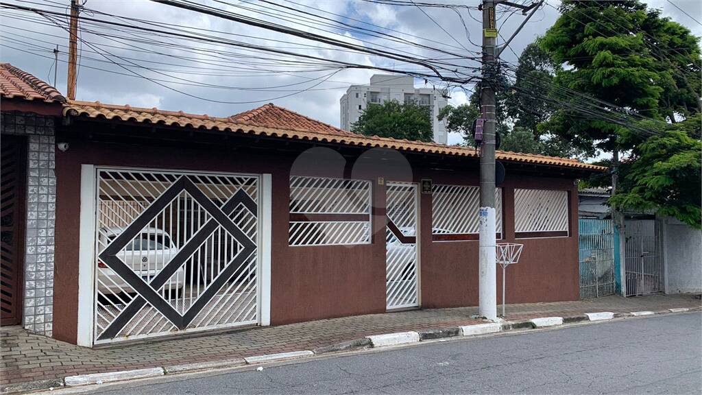 Casa Térrea à venda com 3 quartos no Centro, Poá - SP