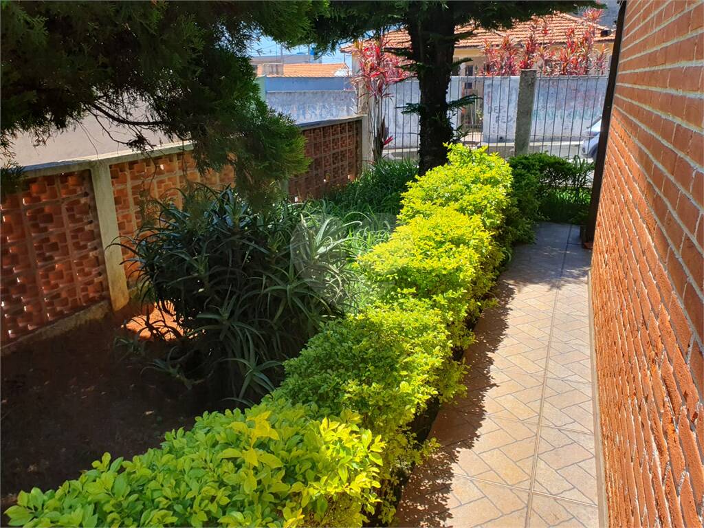 Casa Térrea à venda com 3 quartos, sendo 1 suíte, no Centro, Poá - SP