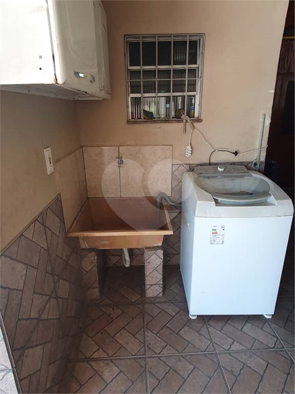 Casa Térrea à venda com 3 quartos, sendo 1 suíte, no Centro, Poá - SP