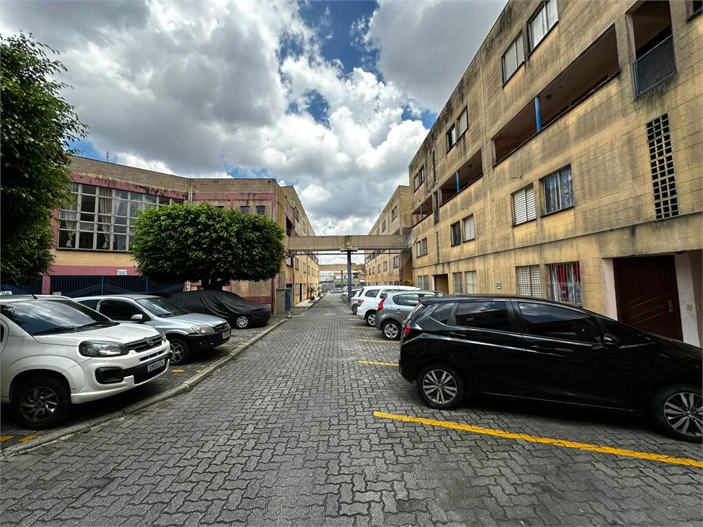 Apartamento à venda com 2 quartos no condomínio Residencial Rio Das Pedras, São Paulo - SP