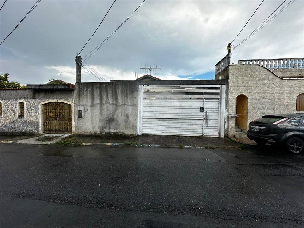 Casa à venda com 3 quartos, sendo 1 suíte, em Jardim Nova Poá, Poá - SP