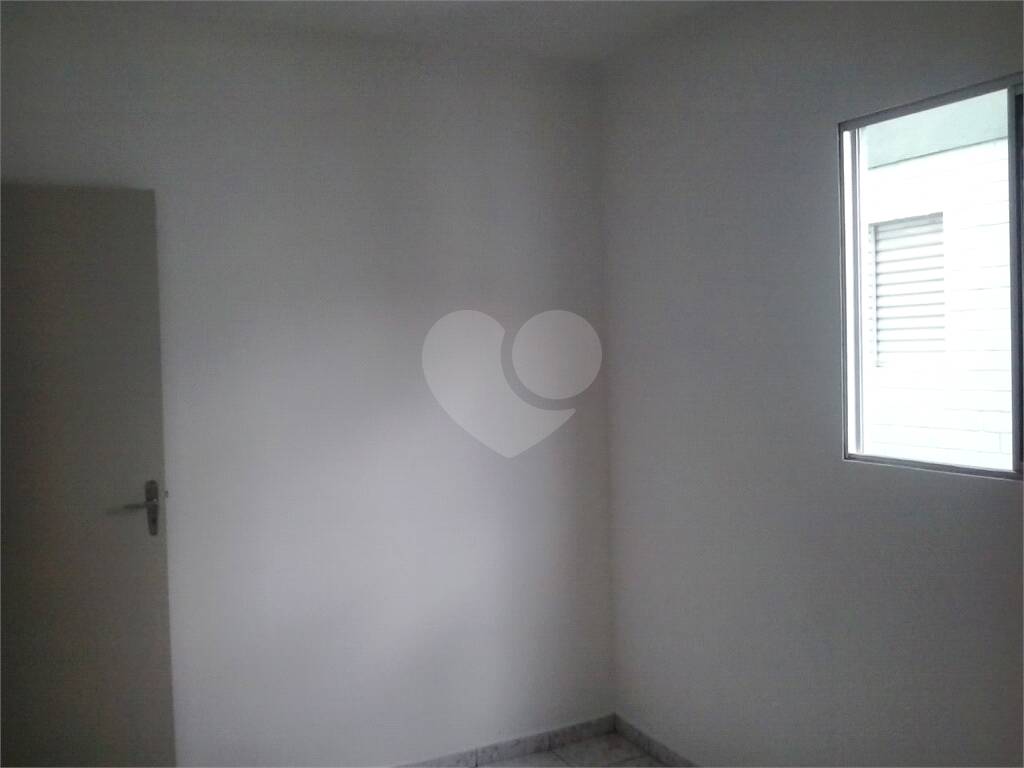 Apartamento à venda com 2 quartos no condomínio Paradiso, Poá - SP