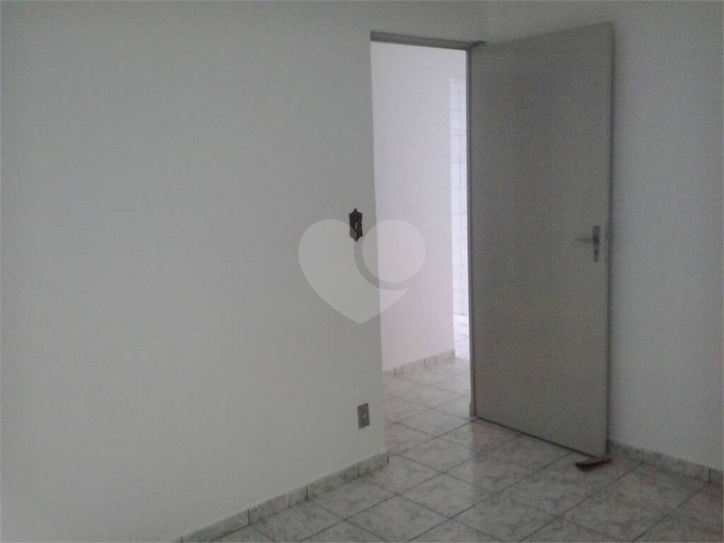 Apartamento à venda com 2 quartos no condomínio Paradiso, Poá - SP