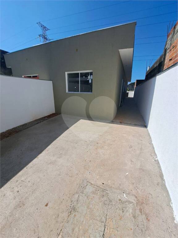 Casa à venda com 2 quartos, sendo 1 suíte, em Jardim Míriam, Suzano - SP