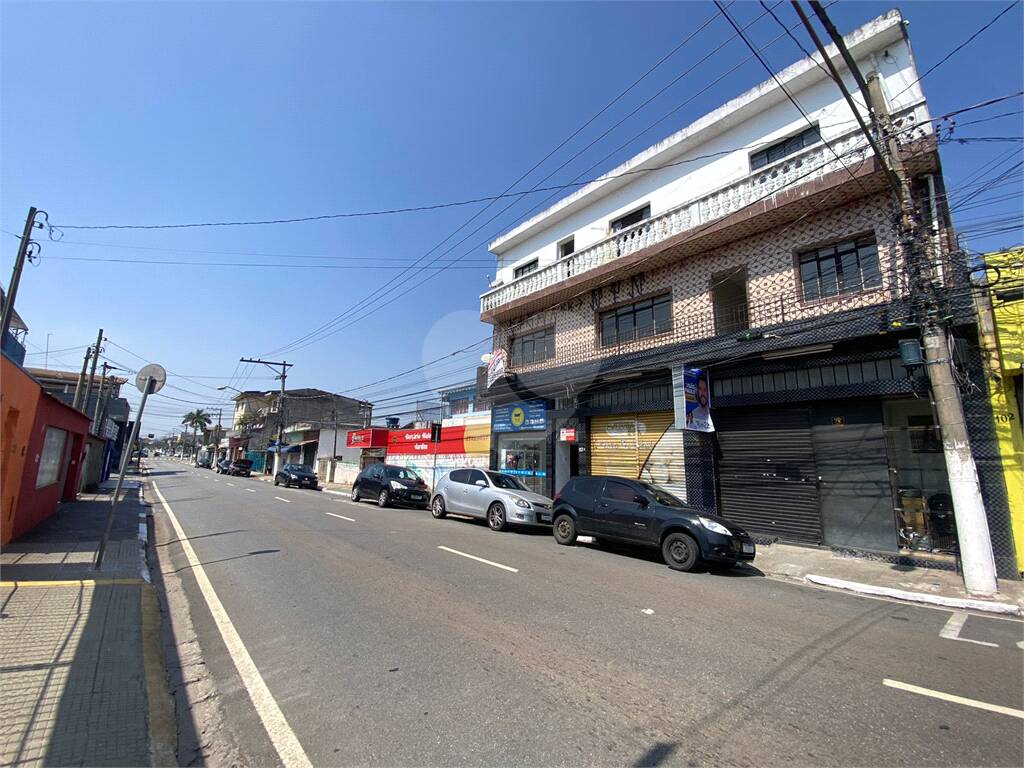 Sala comercial para alugar no condomínio Prédio Vila Amorim Suzano, Suzano - SP