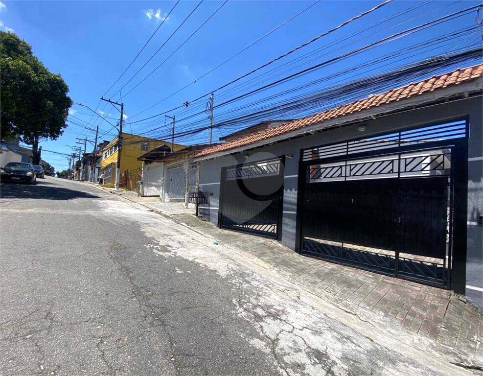 Casa à venda com 2 quartos no condomínio Cojunto Residencial Victoria, São Paulo - SP