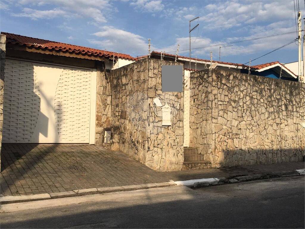 Casa à venda com 4 quartos, sendo 1 suíte, em Parque Santa Rosa, Suzano - SP