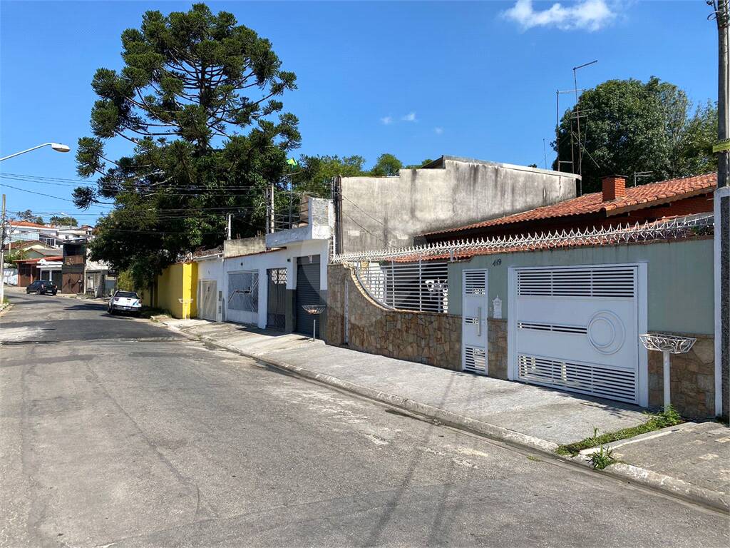 Casa à venda com 3 quartos, sendo 1 suíte, em Parque Santa Rosa, Suzano - SP