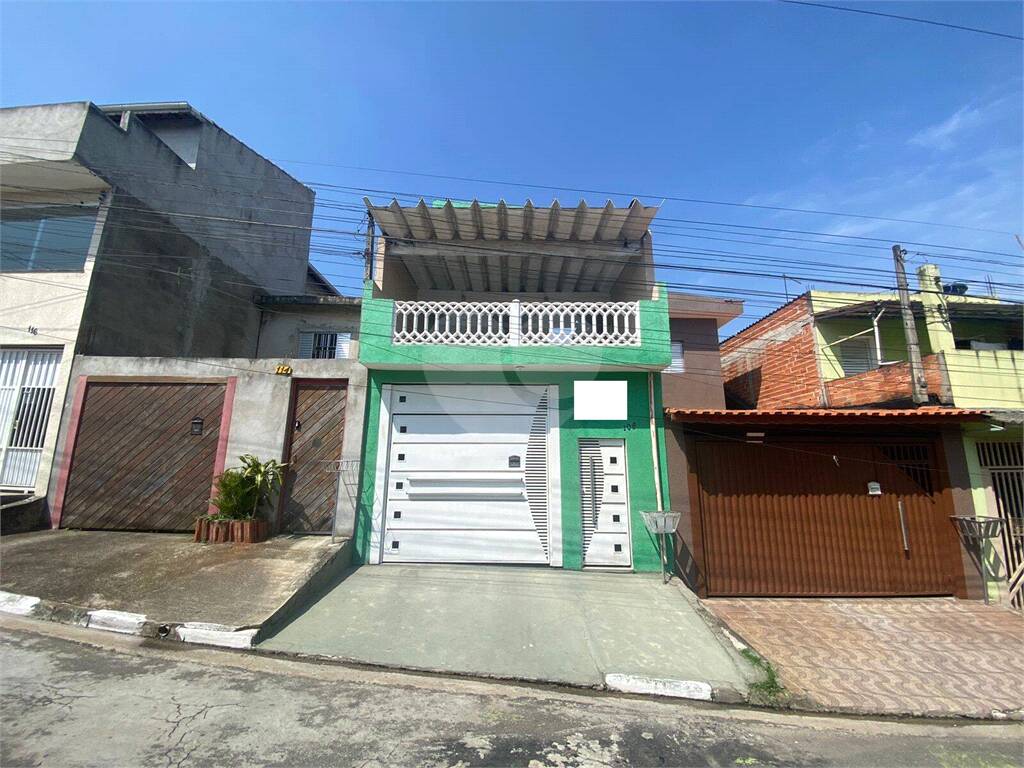 Sobrado à venda com 3 quartos, sendo 1 suíte, em Jardim Beatriz, Poá - SP