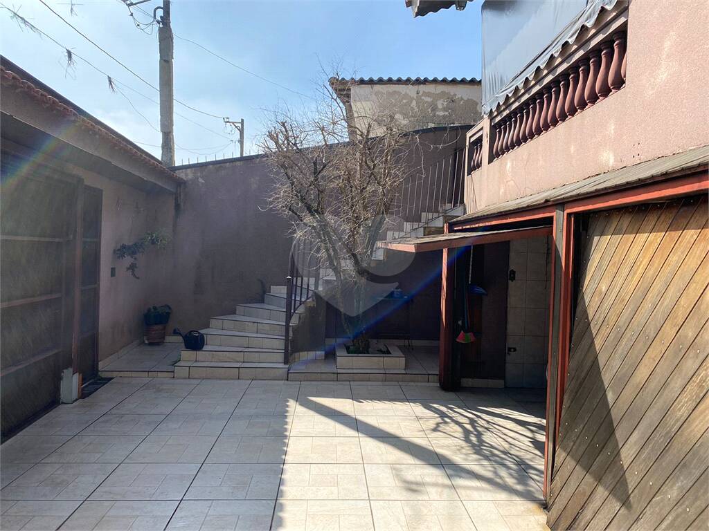 Casa à venda com 3 quartos, sendo 1 suíte, em Vila Correa, Ferraz de Vasconcelos - SP
