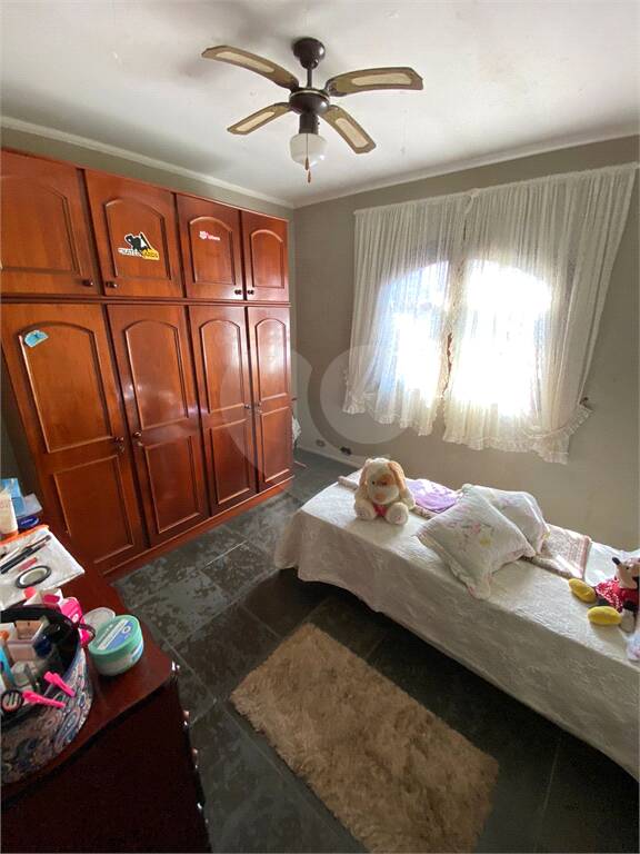 Casa à venda com 3 quartos, sendo 1 suíte, em Vila Correa, Ferraz de Vasconcelos - SP