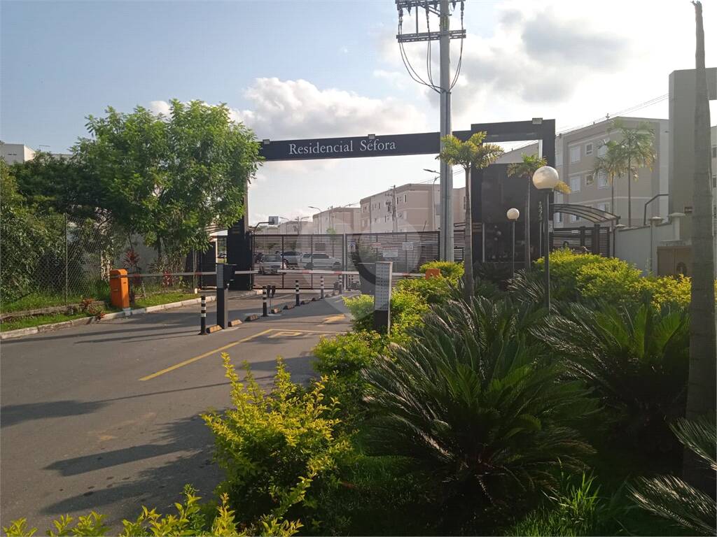 Apartamento à venda com 2 quartos no condomínio Parque Sefora, Suzano - SP