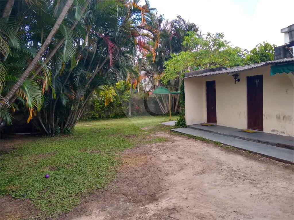 Chácara à venda com 4 quartos em Vila Maria Augusta, Itaquaquecetuba - SP