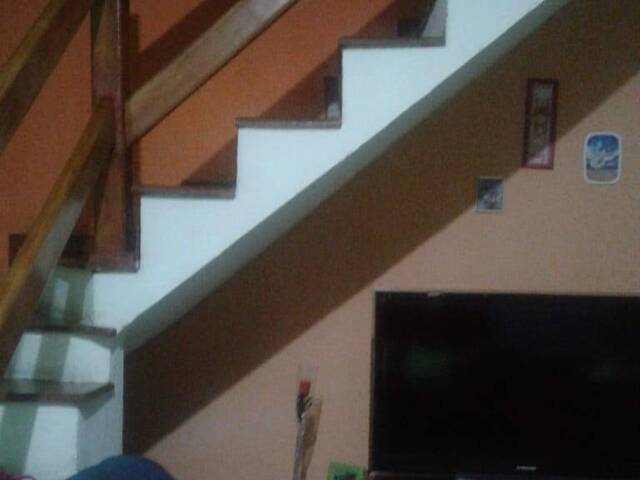 Casa para Venda em Poá - 3