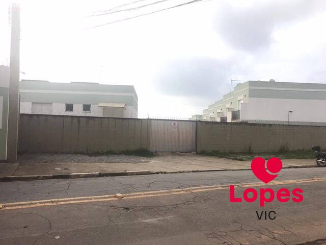 Sobrado para Venda em Poá - 2