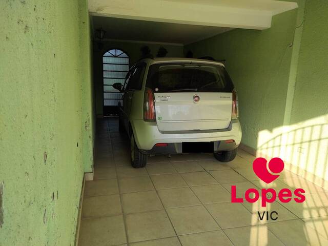 Casa para Venda em Poá - 3