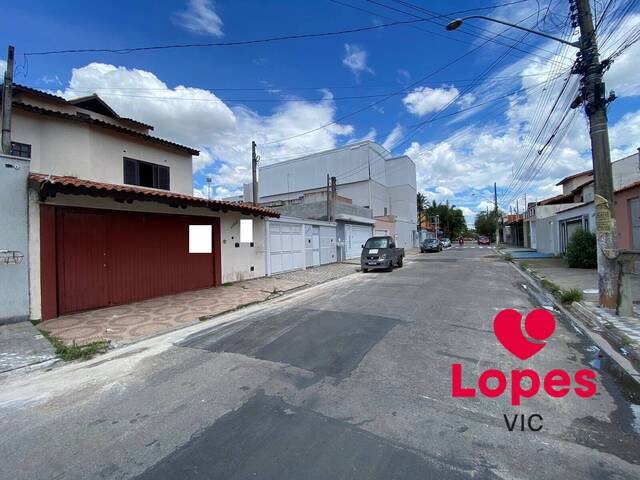 Sobrado para Venda em Suzano - 2
