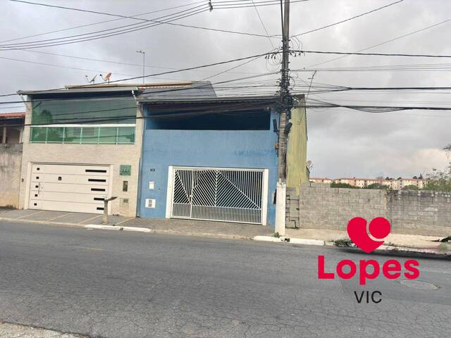 Sobrado para Venda em Suzano - 2