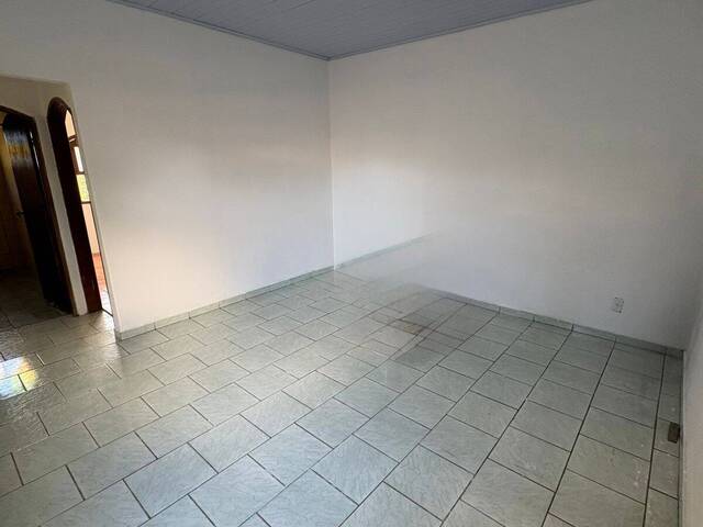 Apartamento para Locação em Poá - 4
