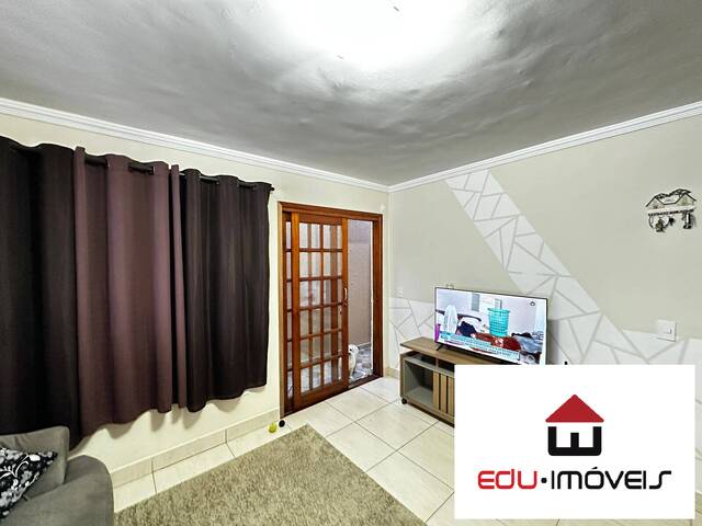 Casa para Venda em Poá - 5