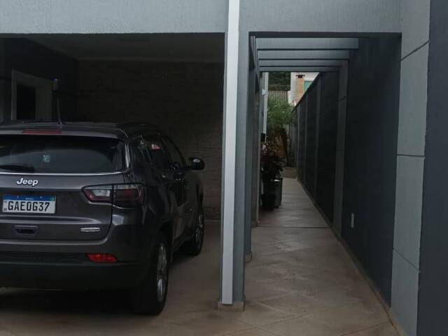 Sobrado para Venda em Poá - 4