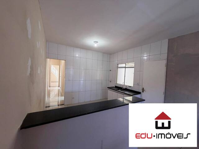 Casa para Venda em Poá - 4