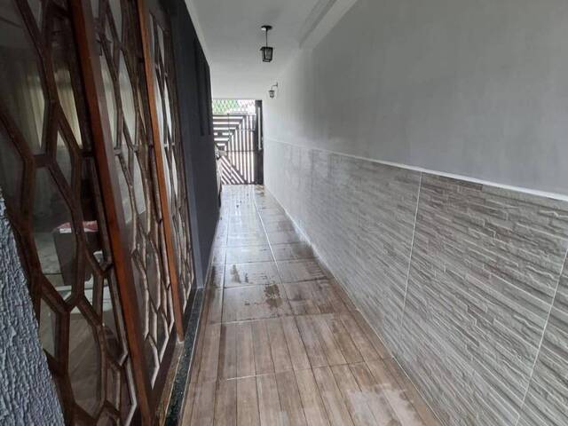 Sobrado para Venda em Poá - 3