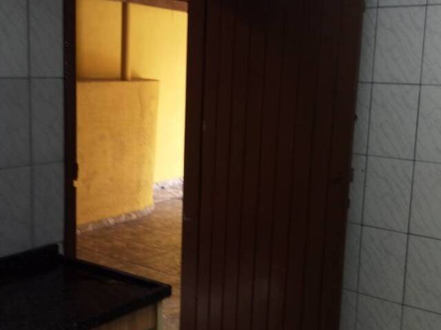 Casa para Venda em Poá - 3