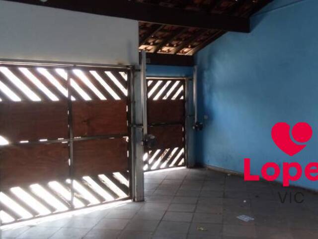 Casa para Locação em Poá - 2