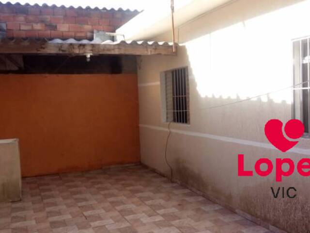 Casa para Locação em Poá - 2