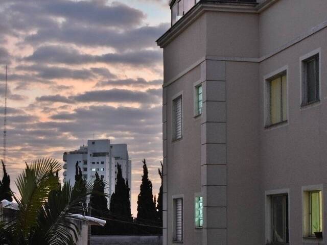 Apartamento para Venda em Mogi das Cruzes - 2