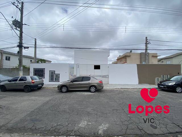 Sobrado para Venda em Poá - 2