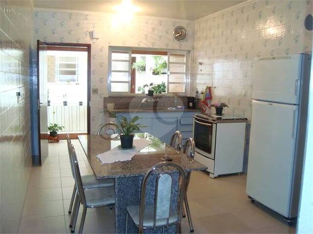 Casa para Venda em Guarulhos - 4
