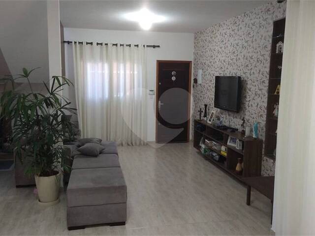 Sobrado para Venda em Mogi das Cruzes - 3