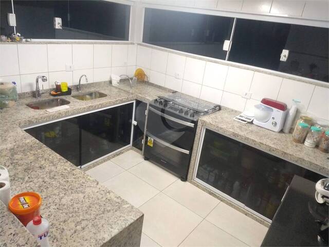 Sobrado para Venda em Ferraz de Vasconcelos - 4