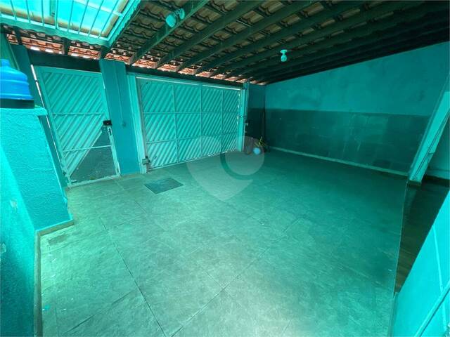 Casa para Venda em Poá - 2
