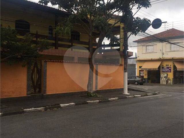 Casa para Venda em Poá - 2