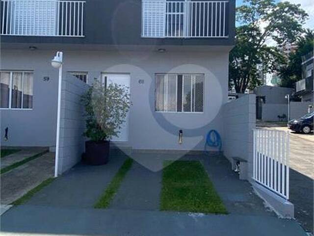 Casa em condomínio para Venda em Poá - 3