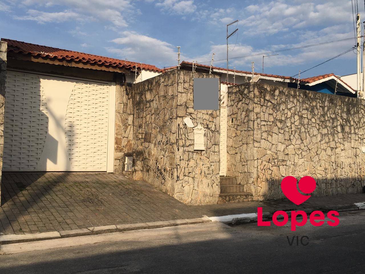 Casa, 4 quartos, 194 m² - Foto 1
