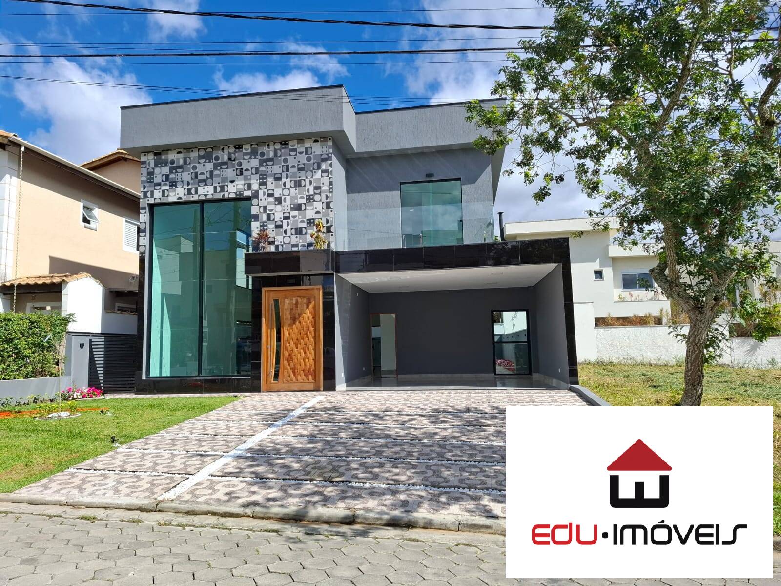 CONDOMÍNIO RESIDENCIAL VEREDAS - SOBRADO COM 3 SUÍTES - MOGI DAS CRUZES
