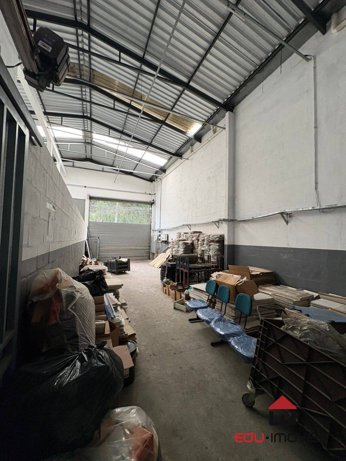 GALPÃO INDUSTRIAL PARA LOCAÇÃO EM GUAINASES/SP