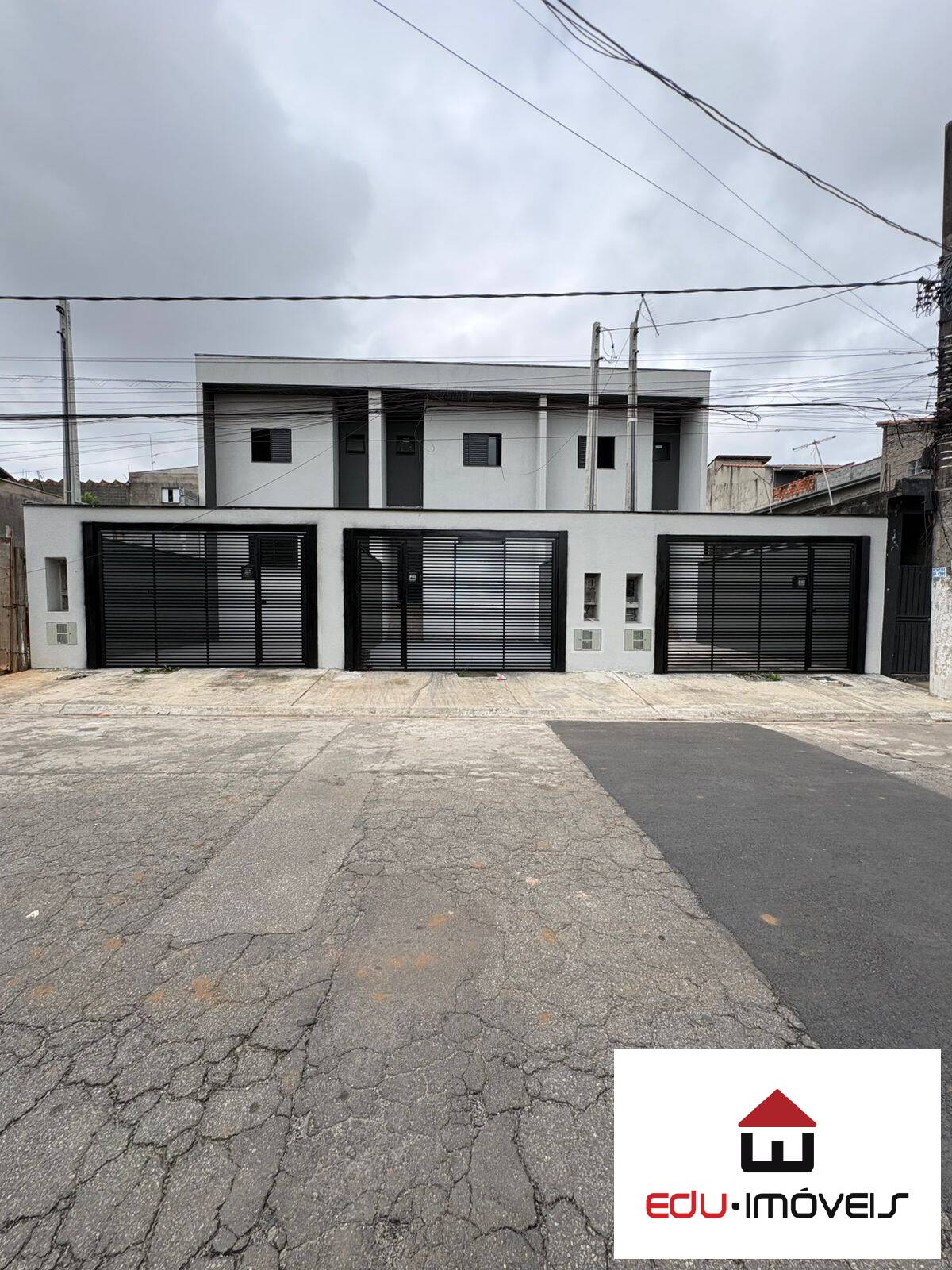 SOBRADO À VENDA EM SUZANO/ JARDIM CASA BRANCA