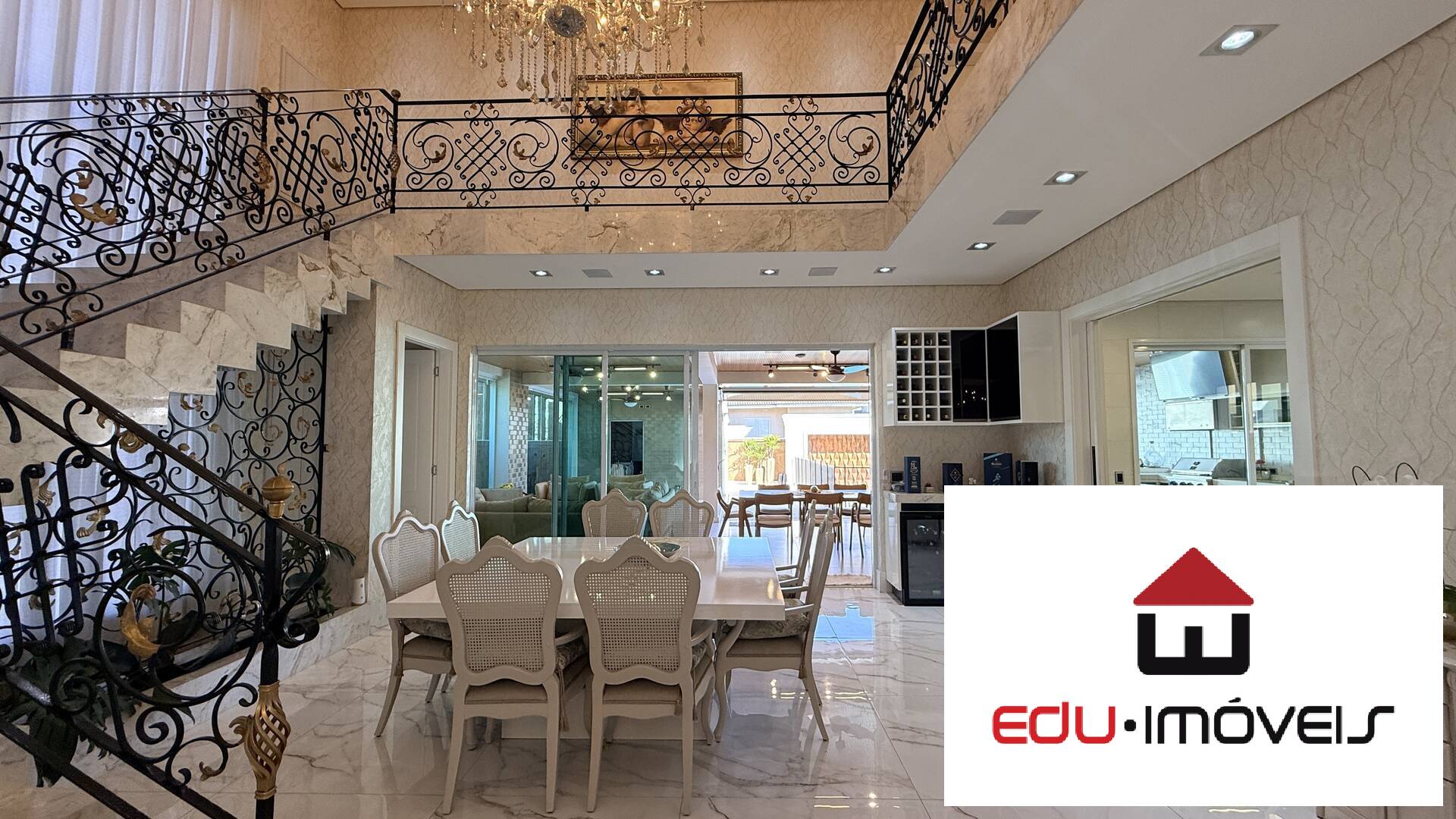Sobrado, 5 quartos, 6502 m² - Foto 4